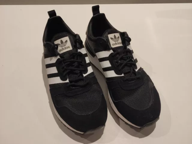 Adidas ZX 700 HD (FX5812) Herren - schwarz/weiß Gr. 44,5 - 1x getragen, wie Neu!