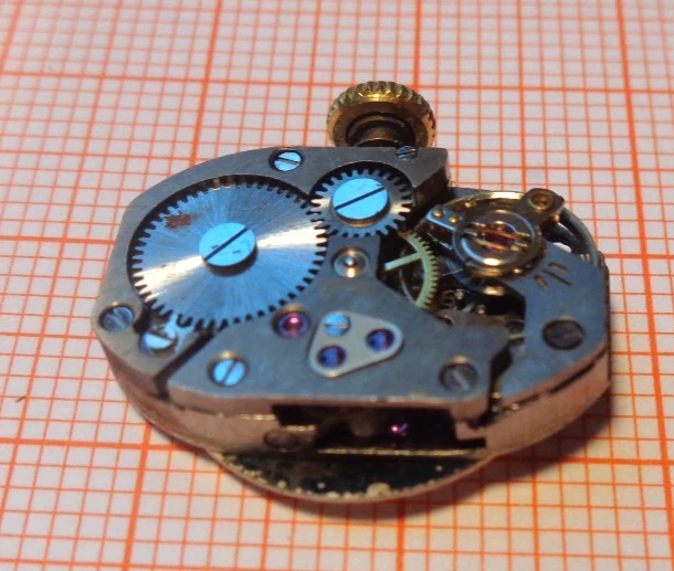 Balancier Complet De Montre Pour HP Parrémin 90 - Pièce Neuve Générique Pour Réparation Horlogerie.