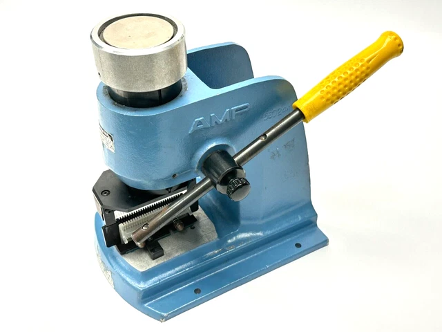 TE Connectivity AMP 58024-1 Manual Hand Crimper w/ Holding Fixtures