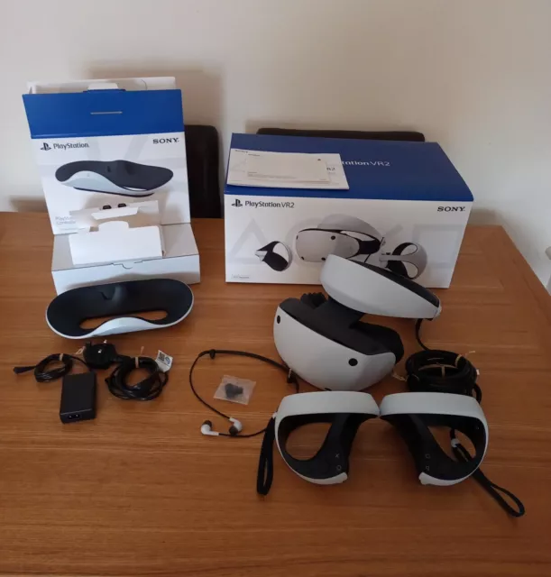 Sony Playstation VR2 Gaming Headset PS5 Sense Controllers And Charging Stand