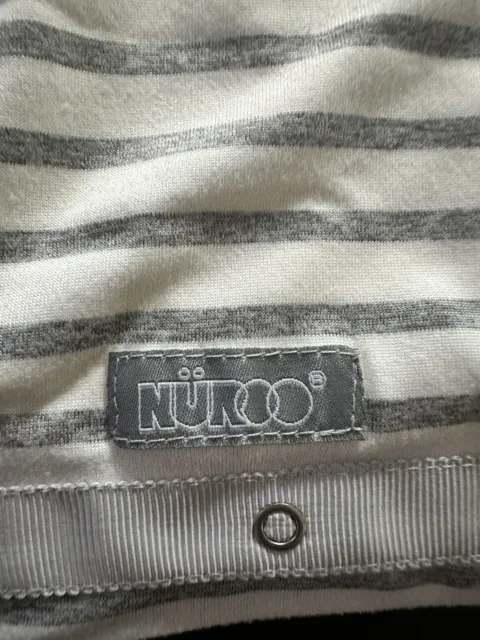 Nuroo Nursing Scarf Grey Stripe