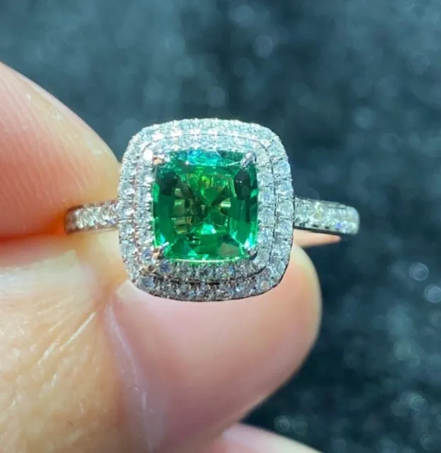 1.65 Ct 100% Natural Zambian Emerald 14kt Yellow Gold IGI Certified Diamond Ring