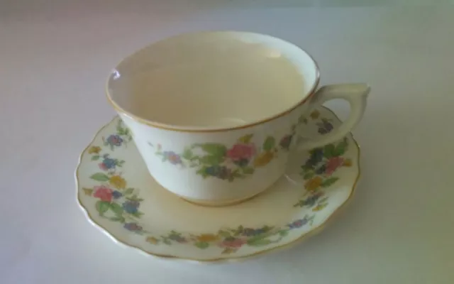 Keystone Canonsburg Pottery Floral set 4 Cups w Saucers