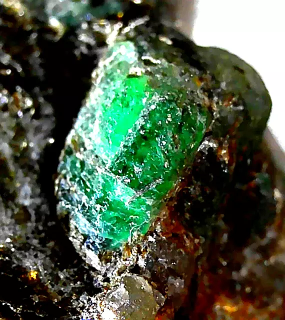 Mineraliensammlung Smaragd in Sammlerbox