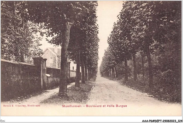 CPA GAGNY RUE de Montfermeil (1391493) EUR 11,99 - FR