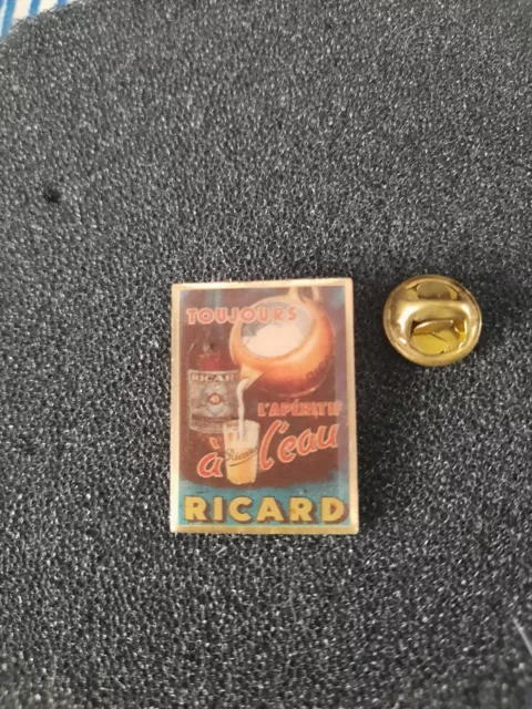 Pin's Toujours Ricard Aperitif Alcool Alcohol Drink Boisson  Pin Pins Badge Lt 6