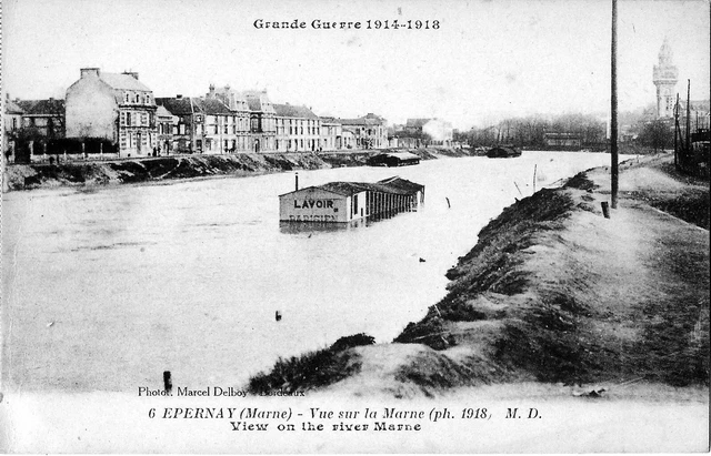 D51 - Grande Guerre 1914-1918 - EPERNAY - VUE SUR LA MARNE (photo 1918)