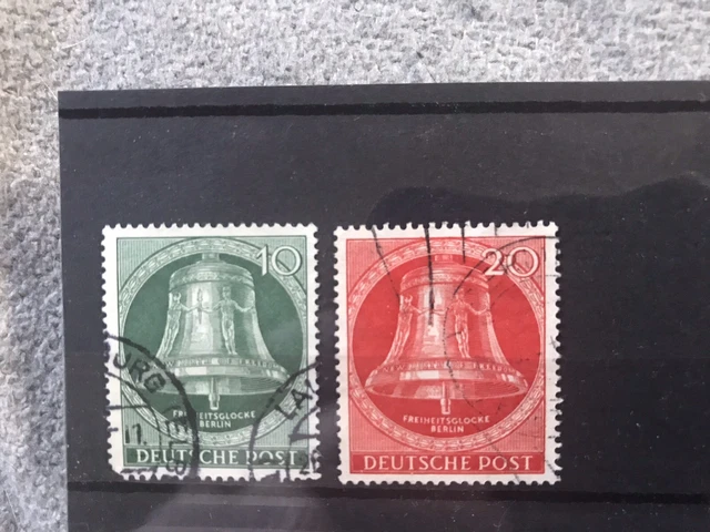 Berlin. Glocke Mitte. Mi. Nr. 102+103 Gestempelt
