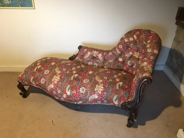 Antique victorian chaise longue