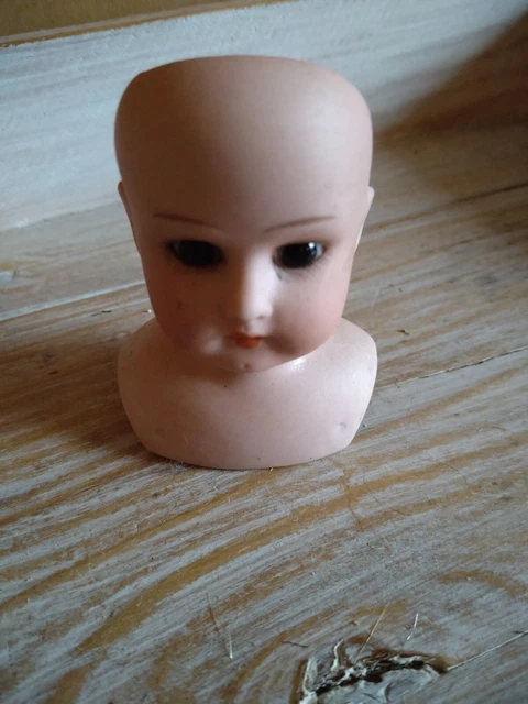 ancienne poupée de mode tête porcelaine Mabel 14/0 et corps
