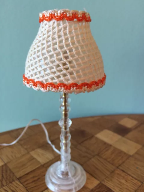 Lampe Stehlampe funktioniert  Puppenhaus Puppenstube 1:12 dollhouse lamp 2