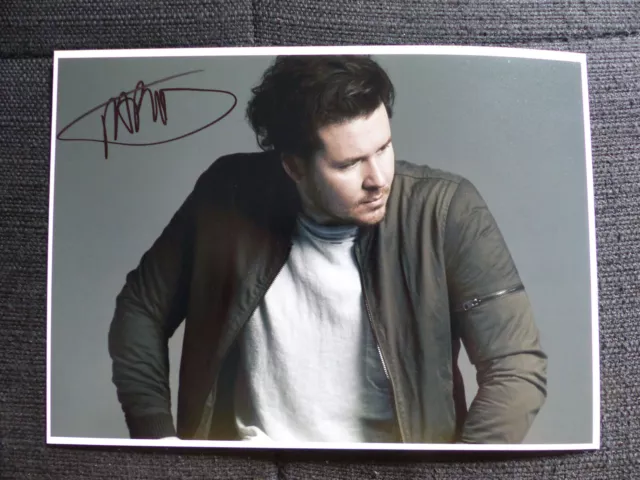 JARRYD JAMES signed Autogramm signiert auf 20x25 cm Foto