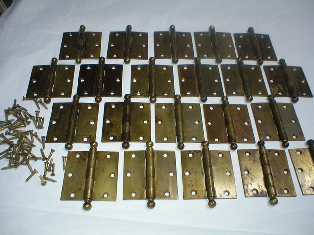 Antique Stanley Sweetheart Ball Tipped 3 1/2" Hinge