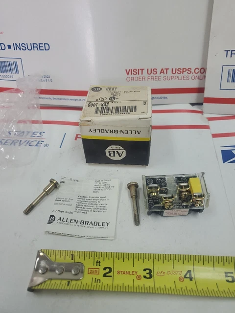 Allen Bradley Shallow Block 800T-XA2 Series D NEW, S2
