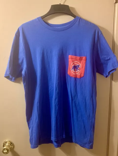 RARE Vtg 1990s Collectable Chicago Cubs MLB T Shirt  With Front Pocket