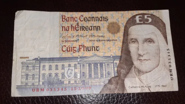 Ireland Republic, Central Bank of Ireland  5 POUNDS 1999 Prefix URM