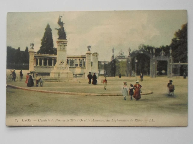 CPA Lyon le parc de la Tête d'Or la pelouse (129182