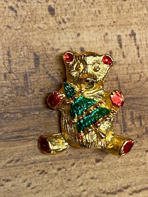 Vintage Gold Tone Bear w Tree Enamel Christmas Pin Brooch 1 3/8"