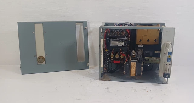 Square D Modello 4 Misura 2 Starter 30 Ampere Interruttore 12 " Mccb Secchio 30A