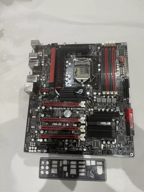 Asus Maximus IV Extreme Motherboard +I/O Shield  ( S5-A)