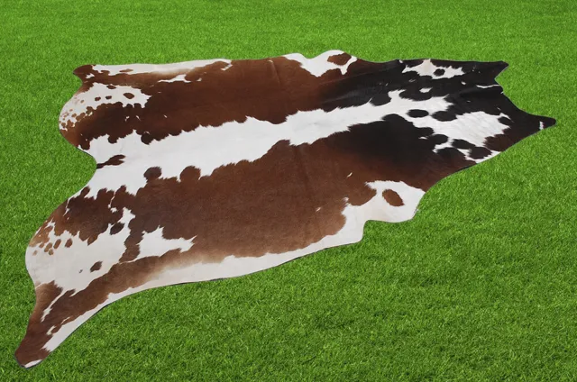 Nuevas alfombras de cuero de vaca cuero de vaca 24,11 pies cuadrados (62""x56"") piel de vaca U-4985
