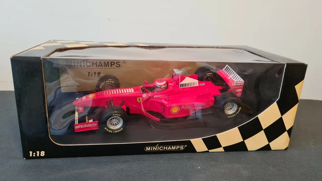 Miniature Ferrari 1998 – Minichamps 1/43 Launch Version N°430980094 (Eddie Irvine)
