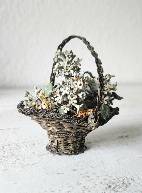 Early 20th Century Netherlands Weave Bronze Floral Small Decorative Basket