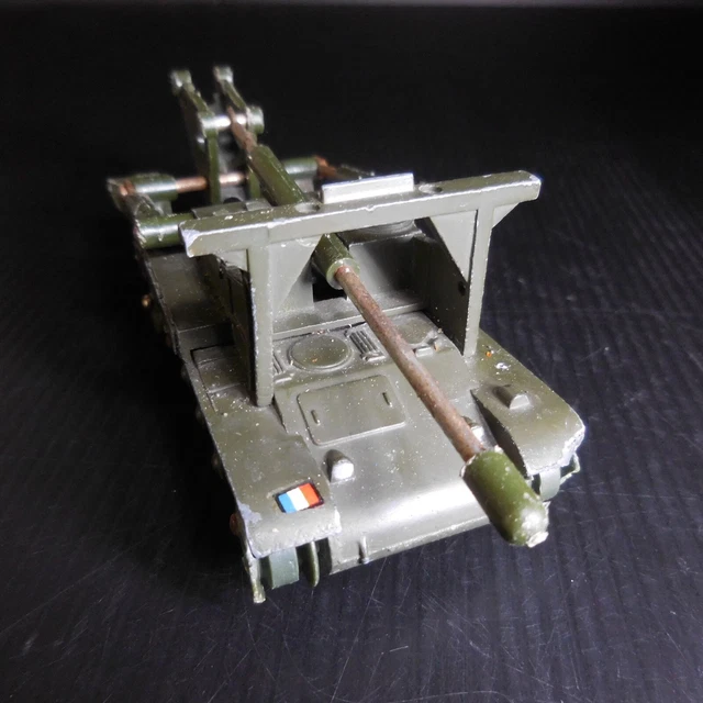 Véhicule Militaire Dinky Toys – 13T AMX – Made In France – MECCANO N8160