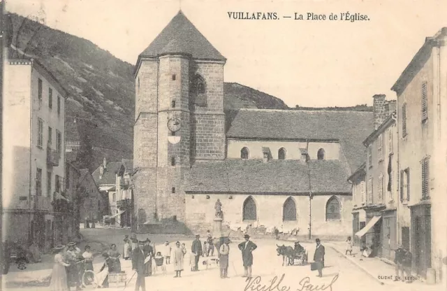 VUILLAFANS - Place de l'église