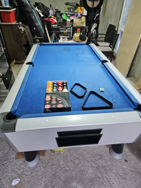 Sam Bison American Pool Table 8ft