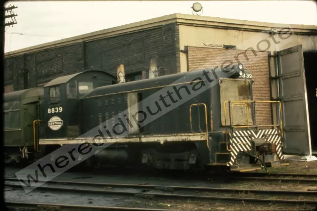 Orig. Slide New York Central Railroad NYC 8839 EMD SW7 59th St Chicago 4-23-1970