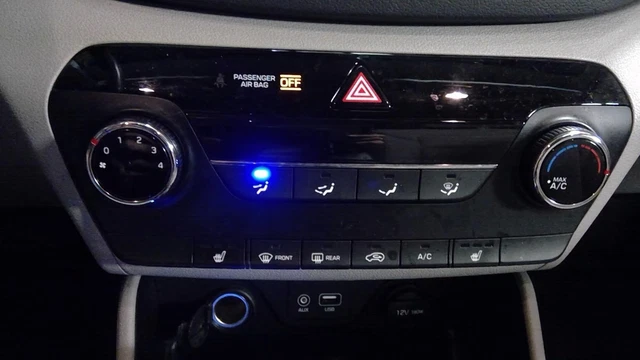 Heater A/C Temperature Control Canada Market Fits 16-18 TUCSON 1525198
