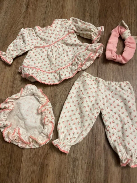 Chatty Cathy Vintage clothing vintage pajamas Chatty Cathy Vintage clothing vintage pajamas