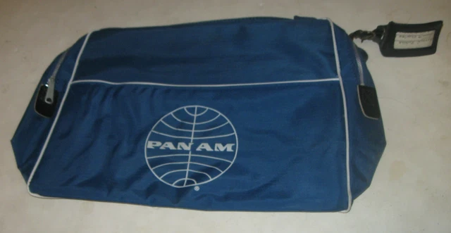 1960S EARLY VINTAGE PAN AM PAN AMERICAN AIRLINES DUFFLE CARRY ON BAG
