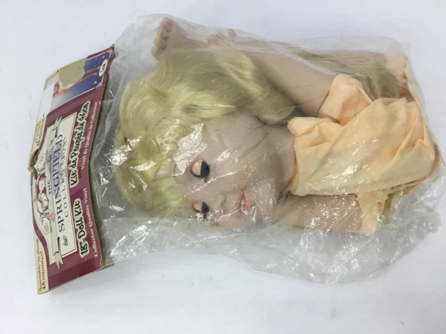 NIP Vintage 1996 Fibre Craft Springfield Collection 18" Doll Kit Sarah Blonde NIP Vintage 1996 Fibre Craft Springfield Collection 18" Doll Kit Sarah Blonde