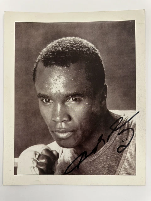 SUGAR RAY LEONARD signed photo 10x8" - Genuine Autograph - BOXING