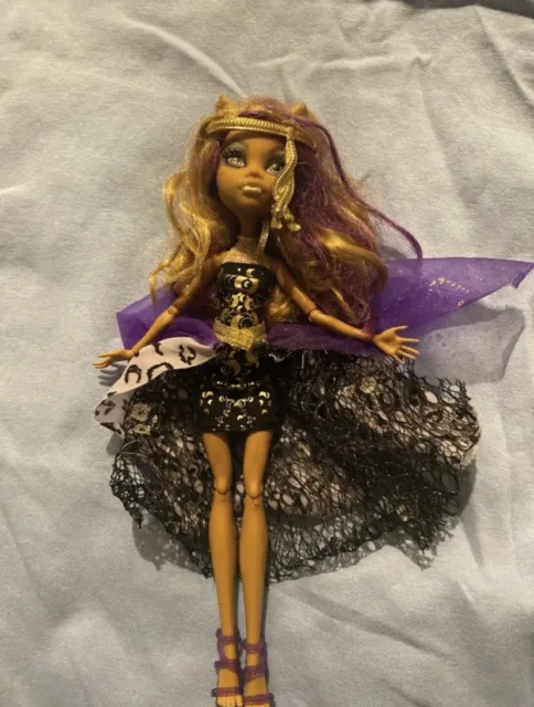 MONSTER HIGH CLAWDEEN Wolf Music Festival Doll Authentic Outfit + Shoes  £7.87 - PicClick UK