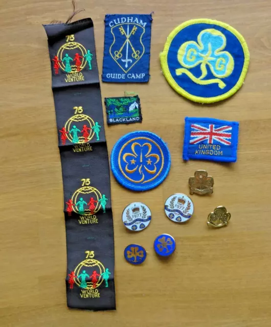 Girlguiding Uk: 15 Assorted Cloth, Silk-Type & Pin Badges As Photos