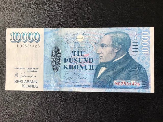 Iceland 10,000 Kronur Banknote 2001