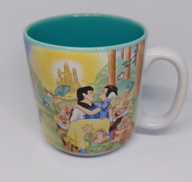 SNOW WHITE AND the Seven Dwarfs Walt Disney Ceramic Coffee Mug Vintage