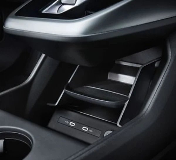 AUDI Q4 E-TRON 2022 ONWARDS Storage compartment centre console ...
