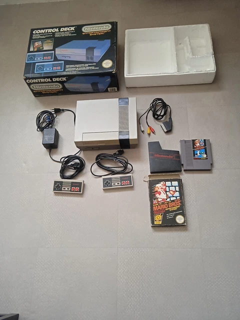 console nintendo nes en boîte