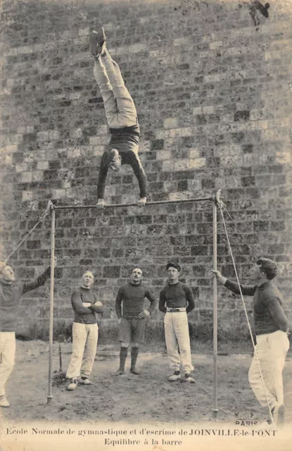 Cpa 94 Joinville Ecole De Gymnastique Equilibre A La Barre