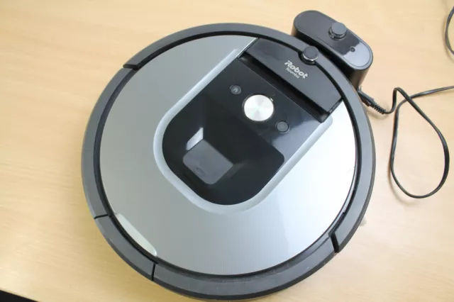 iRobot Roomba 960 Saugroboter