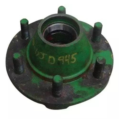 Used Wheel Hub fits John Deere 945 955 955 945 945 955 AE52971