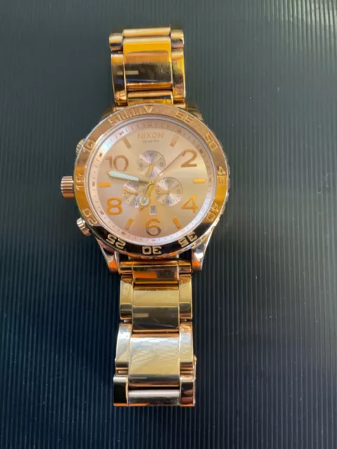 nixon 51-30 rose gold mens watch used works well