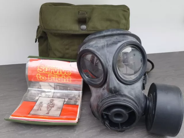 British Army Avon Gas Mask Respirator Military Surplus Size 2 Collectable 1991.
