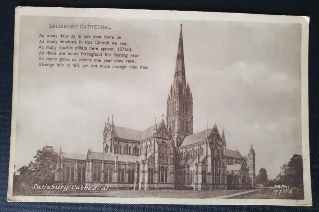 Unposted Vintage Friths Series B&W Postcard 19737A - Salisbury Cathedral (d)