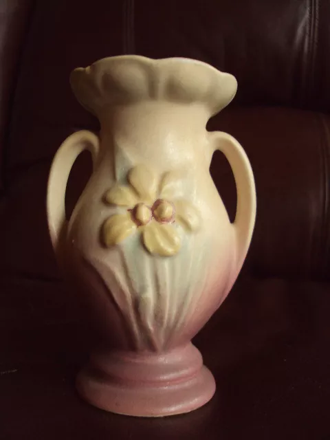 Vintage Original Hull Pottery Iris Vase. 4 3/4" Tall.  Very Cute!!!