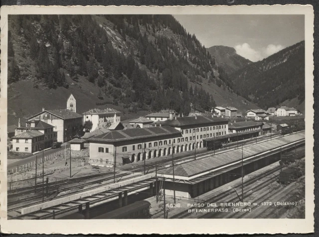 PASSO DEL BRENNERO - Cartolina - Stazione e Paesaggio - (3593)